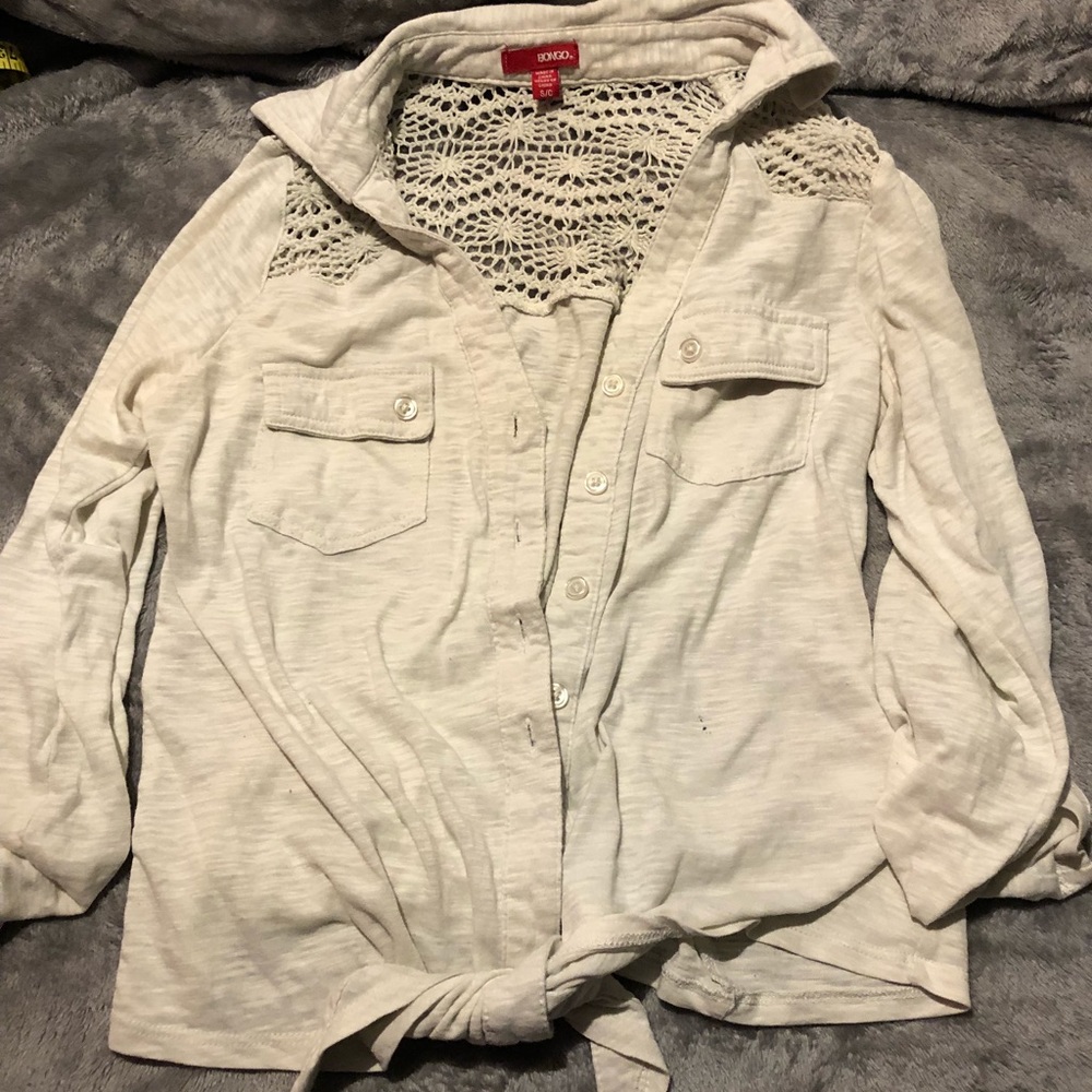 Lace panel front tie shirt